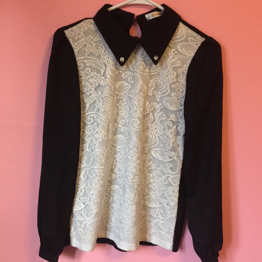 ▪️black & white lace blouse▪️